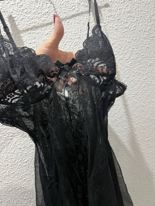 Picardías encaje y gasa negro con aros