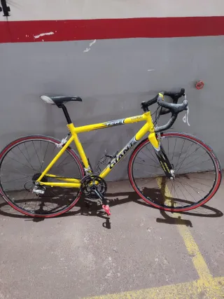 Bicicleta Giant TCR Aluminio Carretera