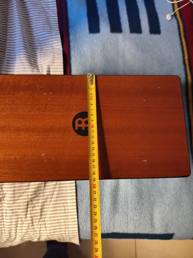 Cajón Meinl Amplificado