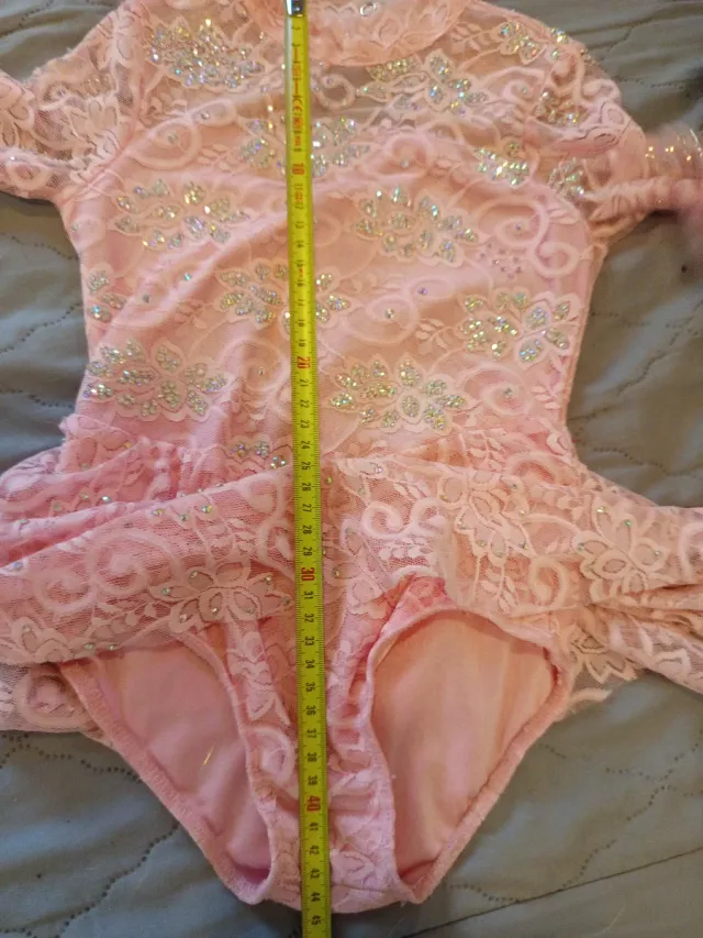 Maglia da pattinaggio artistico rosa con strass