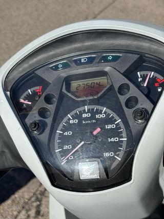 Honda SH 125i Scoopy - 2015 - 27.504 km