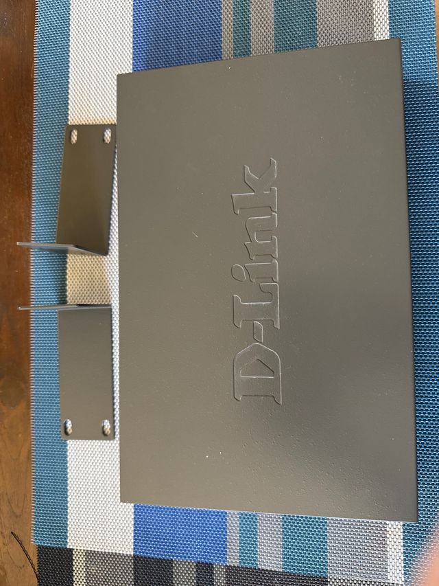 Switch D-Link DES-1024D Ethernet