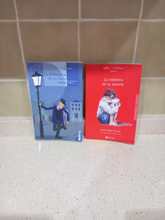 La biblioteca de los libros vacíos (Calcetin) (...