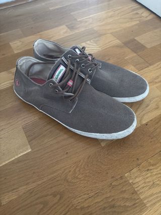 Zapatillas Ganso Marrones y Blancas