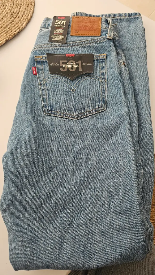 Levi's 501 Original Jeans Nuevos. Talla 28/32