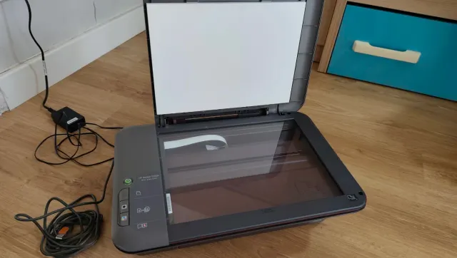 Impresora HP Deskjet 1050 J410 Series