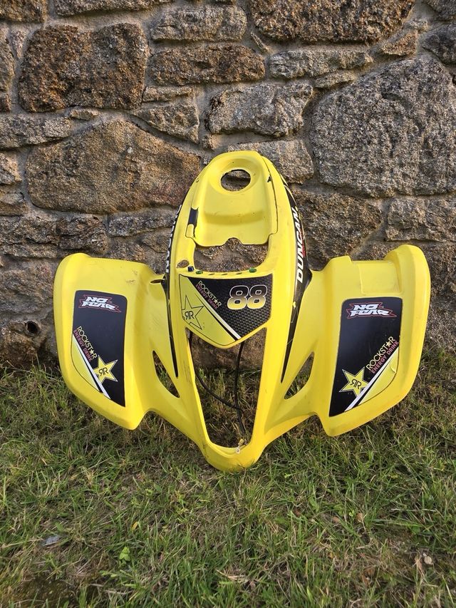 Plásticos Suzuki LTZ Amarillos