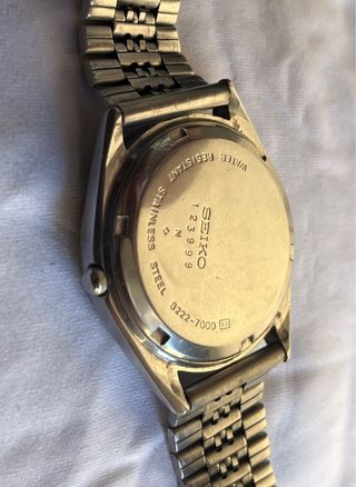 Reloj Seiko Quartz SQ Plata y Blanco