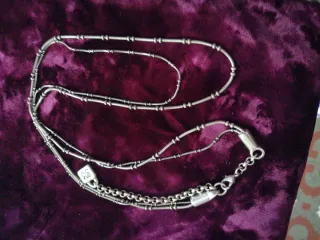 Collar Uno de 50 Pajaritos Multicolor