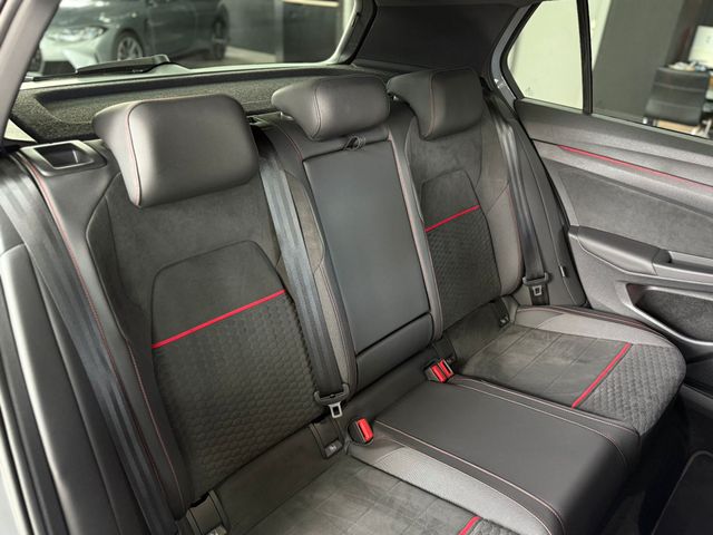 Volkswagen Golf GTI CLUBSPORT 2024