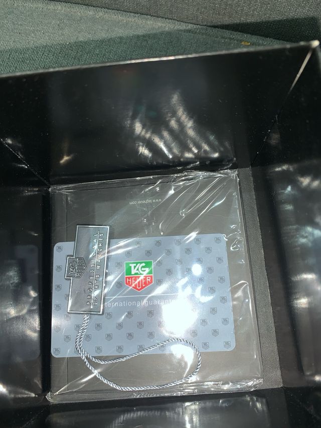 Estuche para reloj TAG Heuer gris