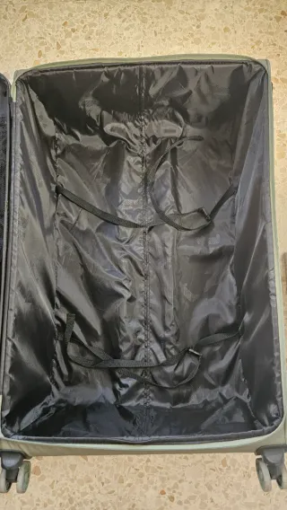 Maleta extra grande de viaje verde oliva