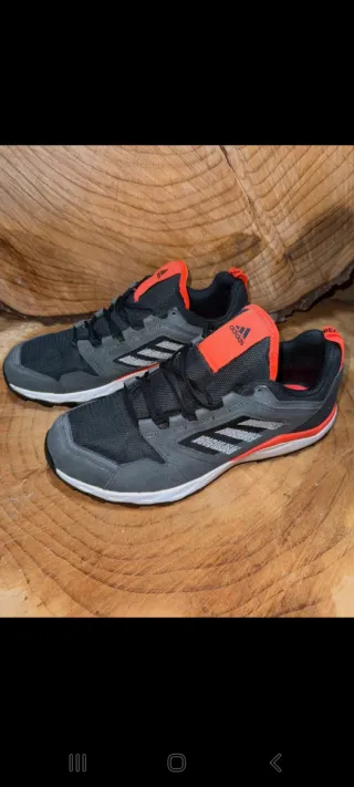 Adidas Terrex 44.5
