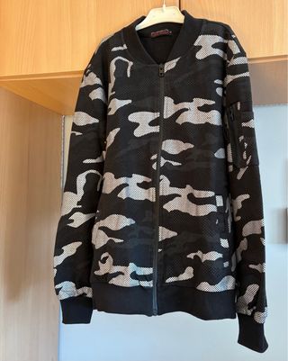 Sudadera Camuflaje Negra y Blanca