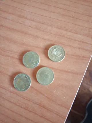 2 Monedas 1 Peseta 1966 y 1975