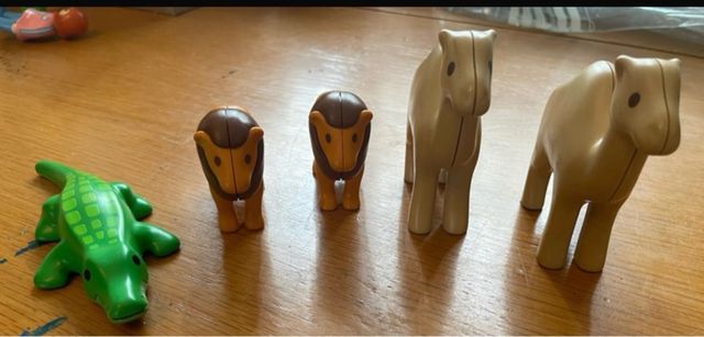 Playmobil Zoo con animales y accesorios