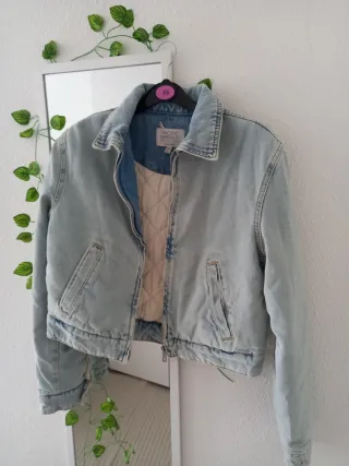 Cazadora vaquera acolchada Pull&Bear Talla XS