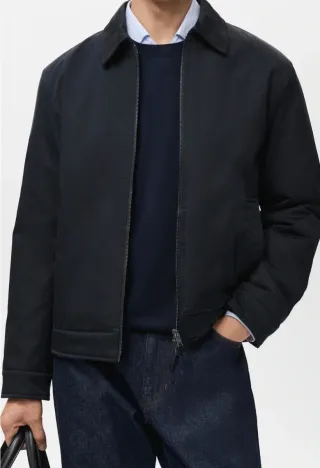 Casaco de inverno impermeável azul marinho. Novo!