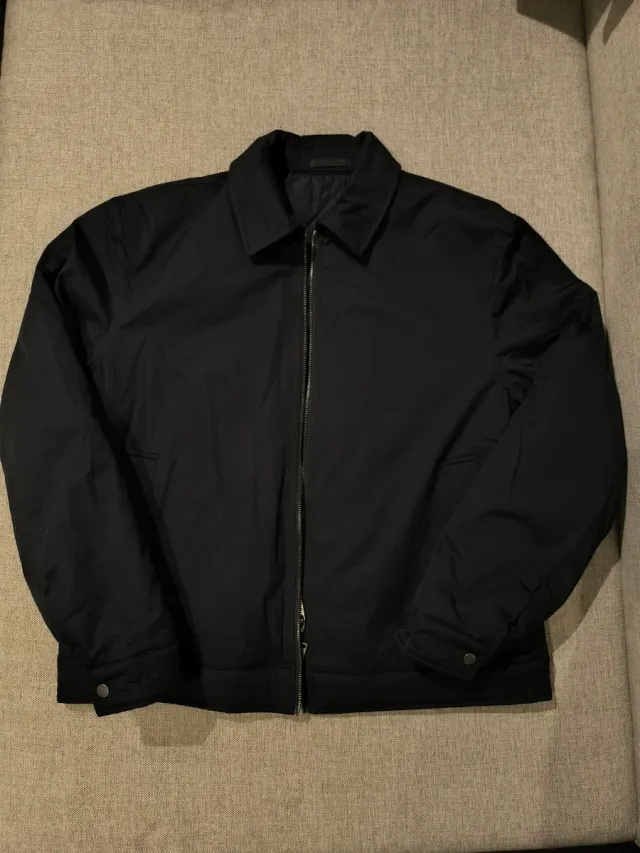 Casaco de inverno impermeável azul marinho. Novo!