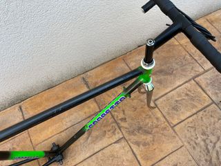 Cuadro Corbetta Negro/Verde