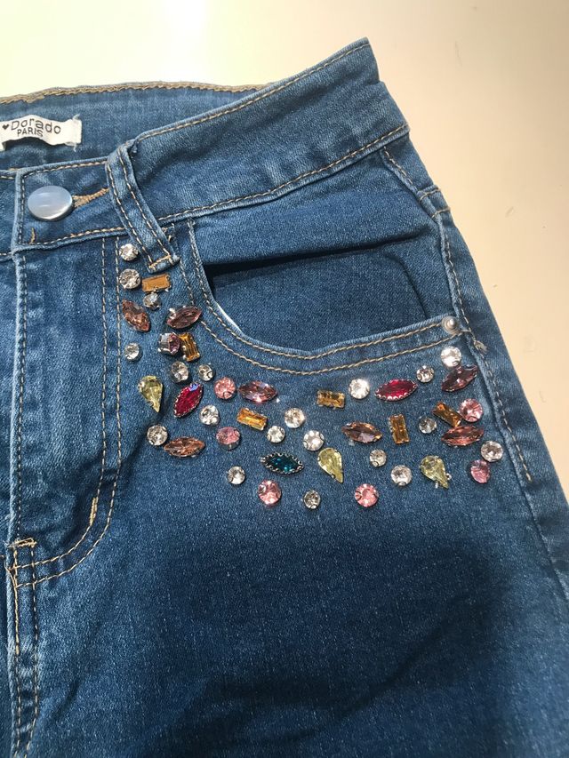 Tejanos mujer con pedrería