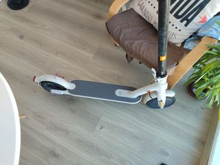 Patinete Eléctrico Xiaomi Mi Scooter 3