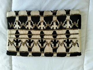 Bolso/Cartera Beige y Negro Bordado