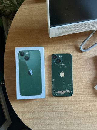 iPhone 13 mini verde per ricambi