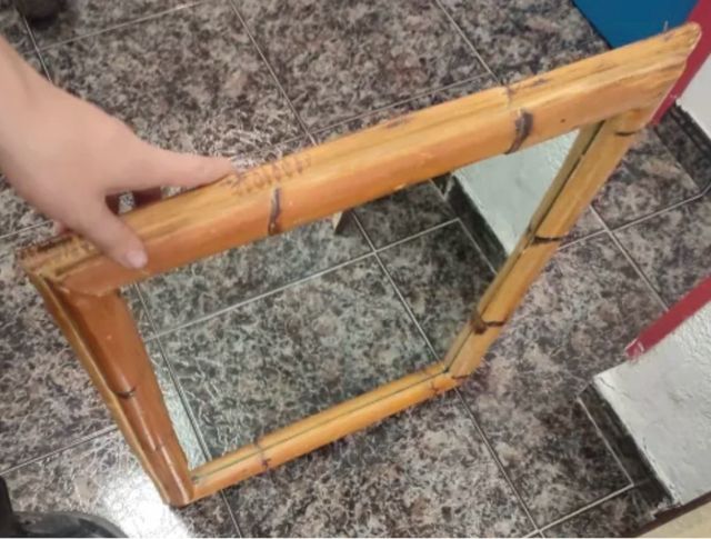 Specchio con cornice in bambù naturale - stile rustico