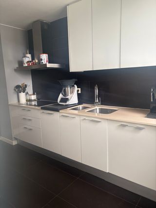 Piso con piscina en venta
parking y trastero