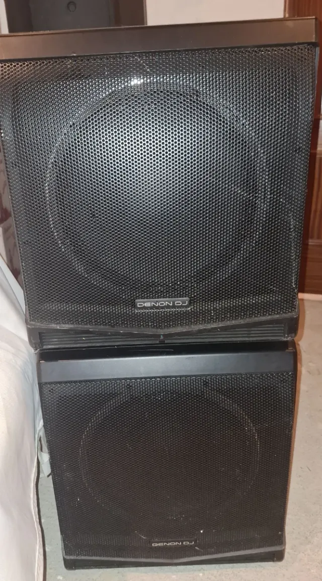 Denon DJ Axis 12 Altavoces (Negro)