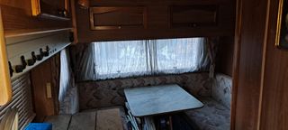 Caravana Aloha Roller buen estado