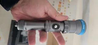 Linterna buceo Weefine Solar Zoom 1500