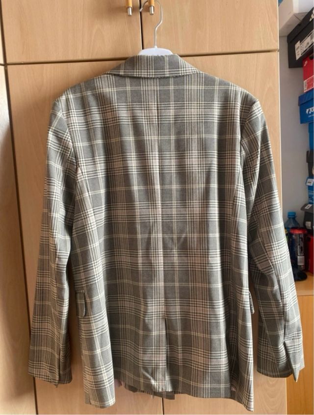 Blazer cuadros Bershka Talla XS