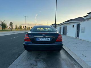 Mercedes-Benz Clase E 2004