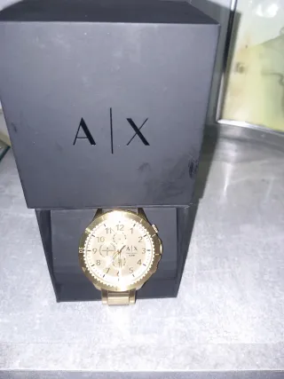Reloj Armani Exchange Dorado