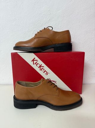 Zapatos Kickers cordones marrones talla 36