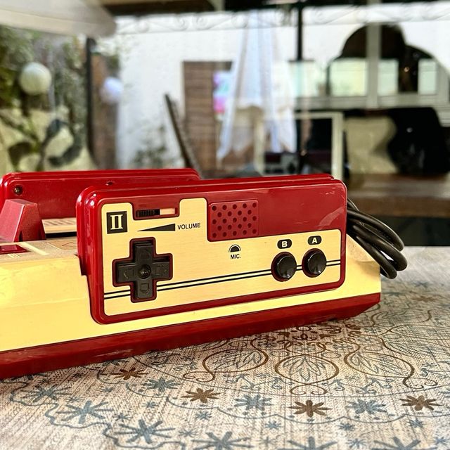 Consola Nintendo Family Computer 1983 - Japonesa