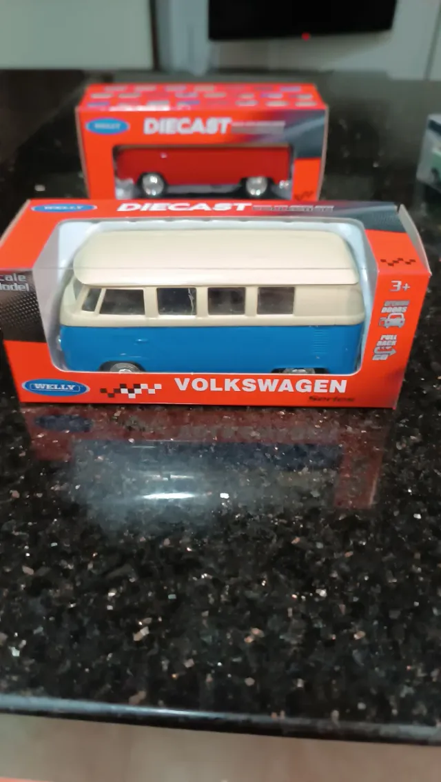 Volkswagen T1 Furgoneta Beige y Azul