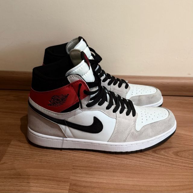 Jordan 1 Smoke Grey