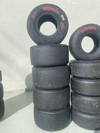 Neumáticos Karts Vega