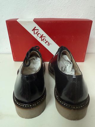Zapatos Kickers cordones negros talla 36