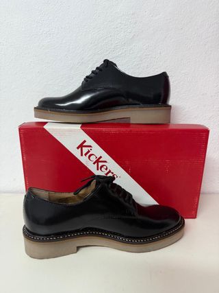 Zapatos Kickers cordones negros talla 36