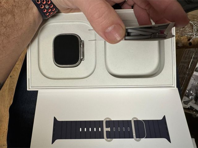 Apple Watch Ultra 2 49mm - Oferta Con Caja