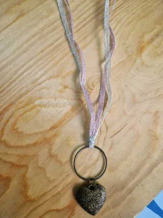 2 Collares + 2 pares de pendientes