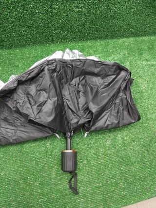 Parasol para coche plateado 140×79cm