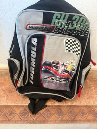 Mochila escolar Fórmula 1 usada
