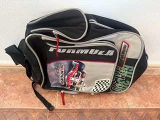 Mochila escolar Fórmula 1 usada