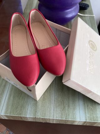 Bailarinas rojas sin estrenar T.36