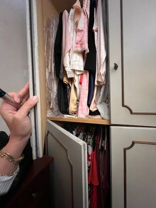 Armadio 12 ante anni '60 laccato beige